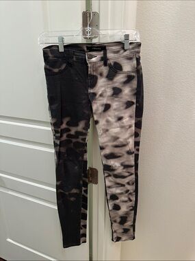 J Brand Two-Tone Leopard Print Skinny Jeans - Black & Taupe